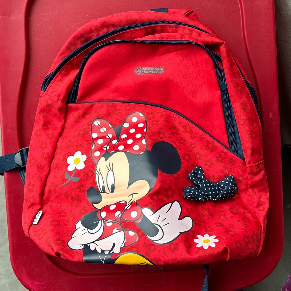 American tourister Minnie Mouse backpack new